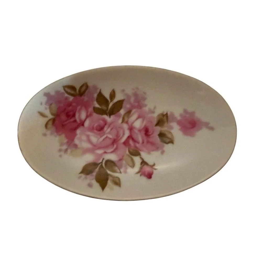 Japanese Soap Dish Trinket Floral Bouquet Porcelain White Background Gold Trim